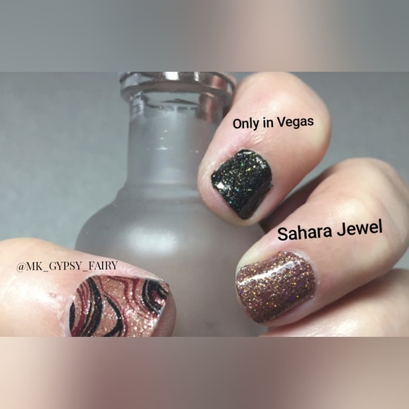 Last chance! Color Street Only in Vegas plus Glitter Twosie Nail Polish Strips - Picture 11 of 15